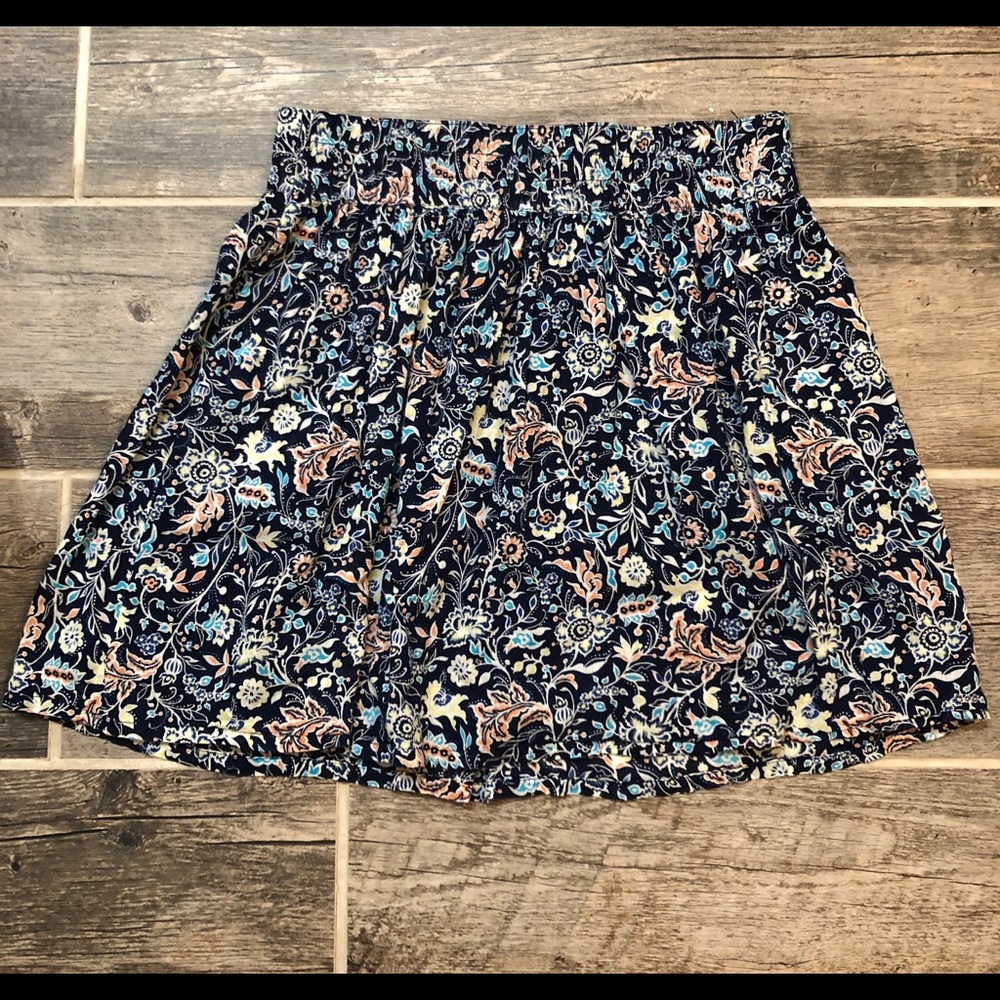 Old Navy floral skirt